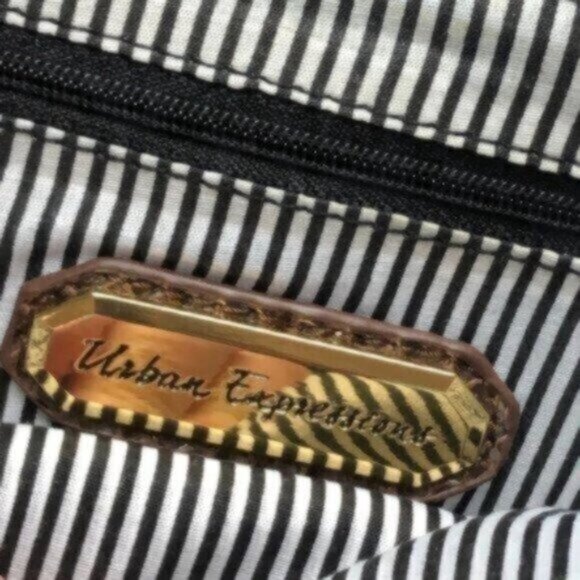 Urban Expressions Brown Snakeskin Patent Leather Envelope Clutch Bag - Picture 6 of 6